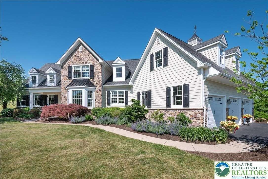 10 Acres of Land with Home for Sale in Springfield Township, Pennsylvania