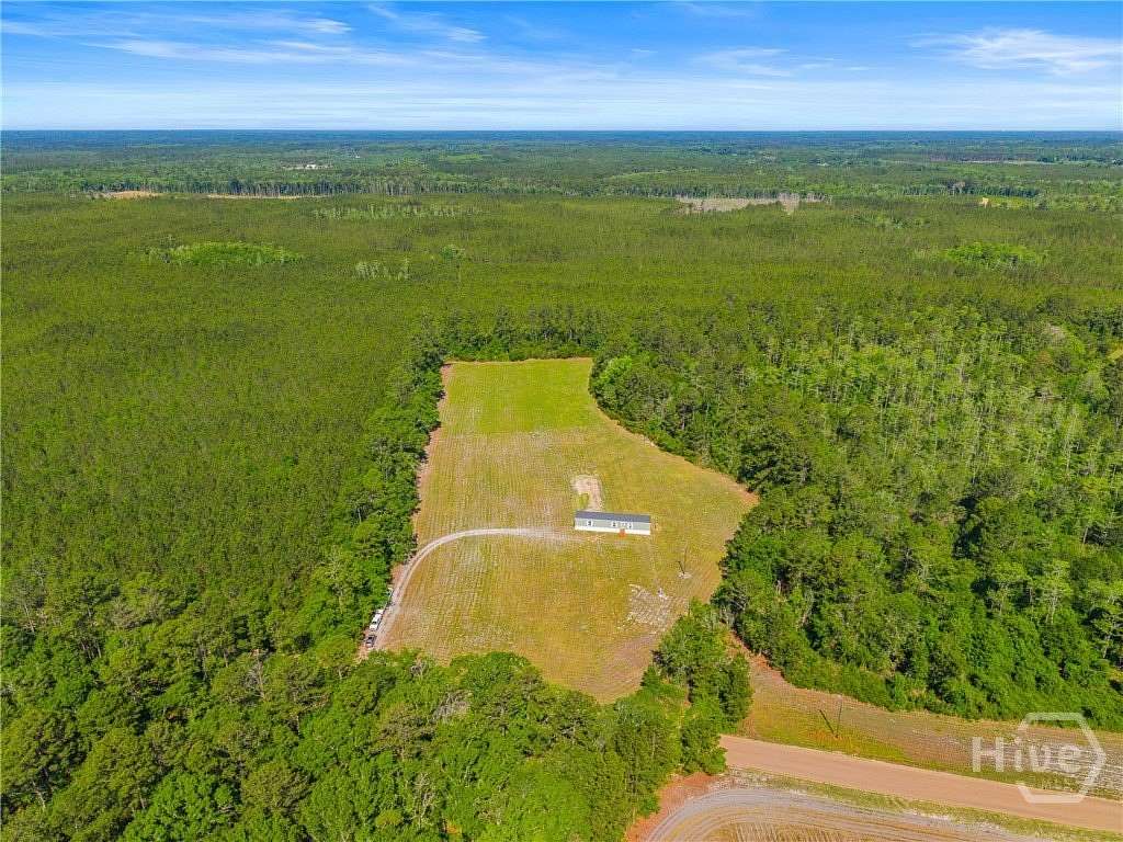 9.24 Acres of Land with Home for Sale in Pembroke, Georgia