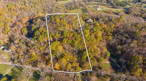 7 Acres of Residential Land for Sale in Goodlettsville, Tennessee