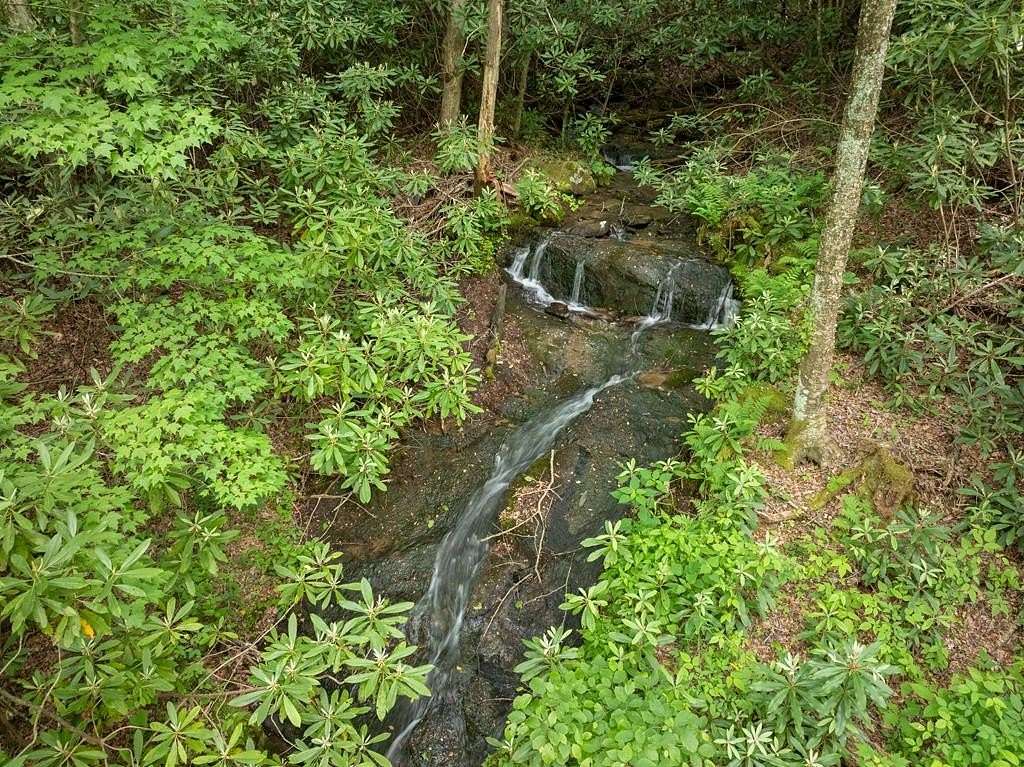 5 Acres of Residential Land for Sale in Robbinsville, North Carolina