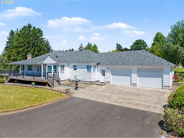 6.8 Acres of Land with Home for Sale in Troutdale, Oregon