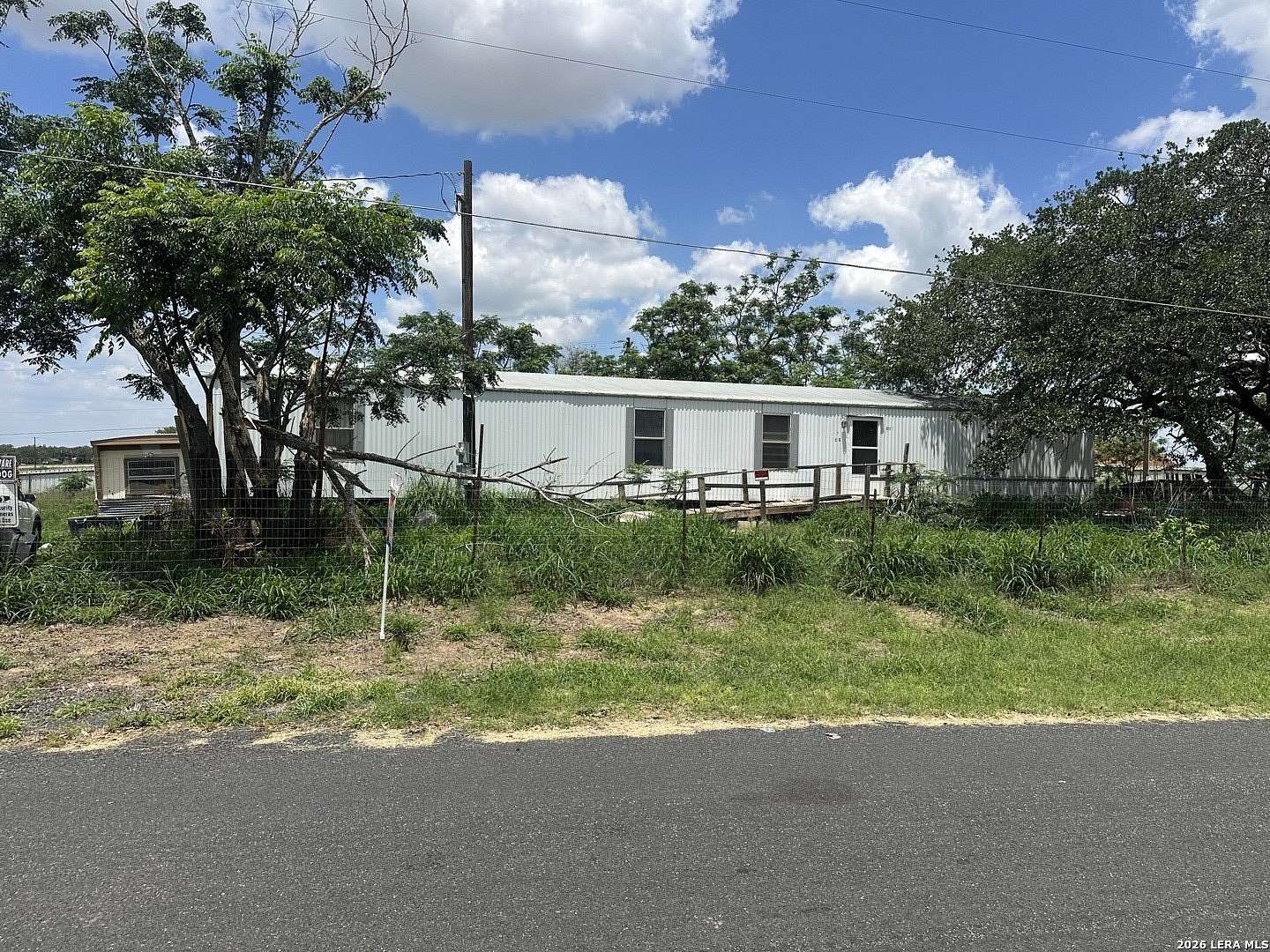 0.33 Acres of Residential Land for Sale in Poteet, Texas