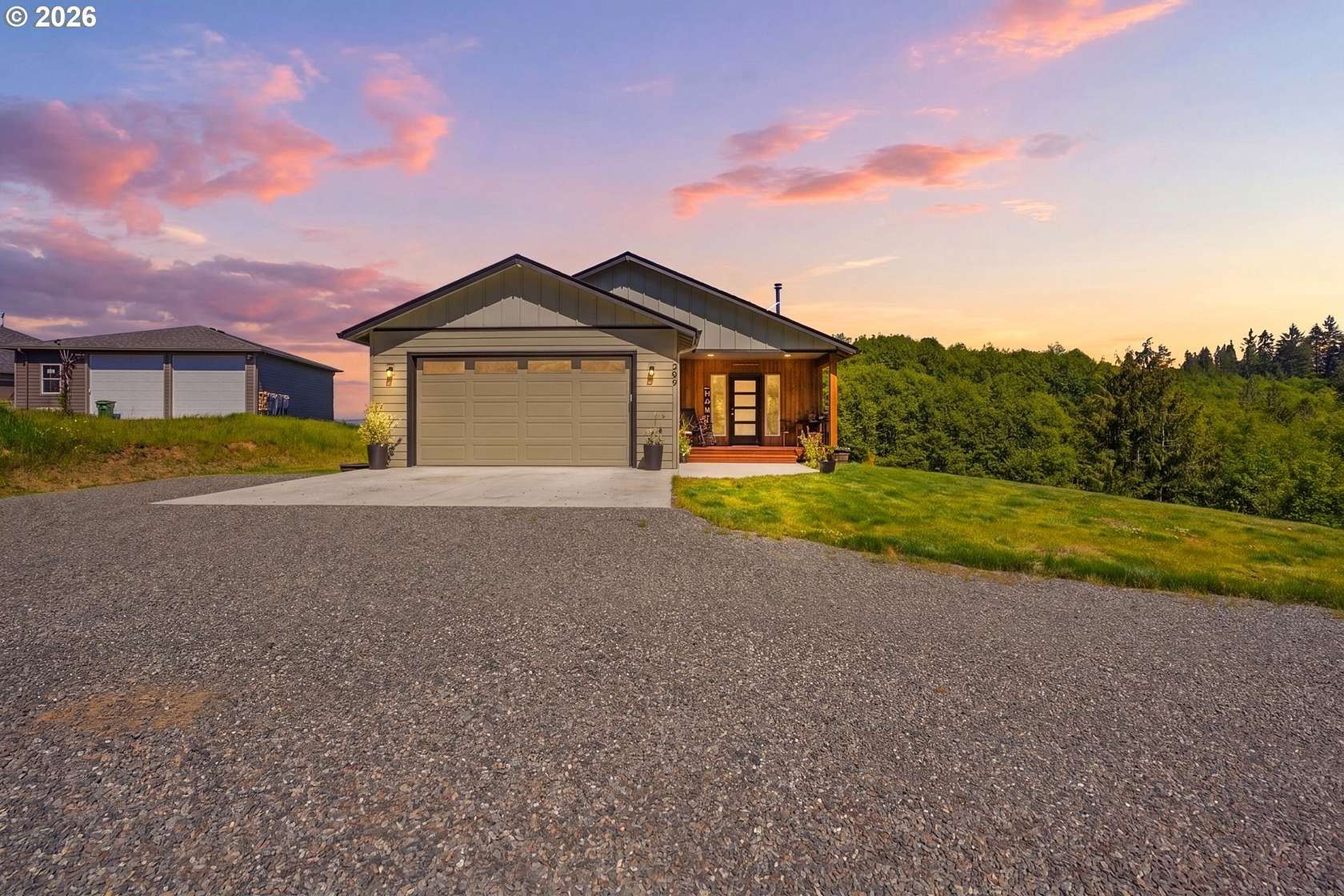 2 Acres of Land with Home for Sale in Castle Rock, Washington