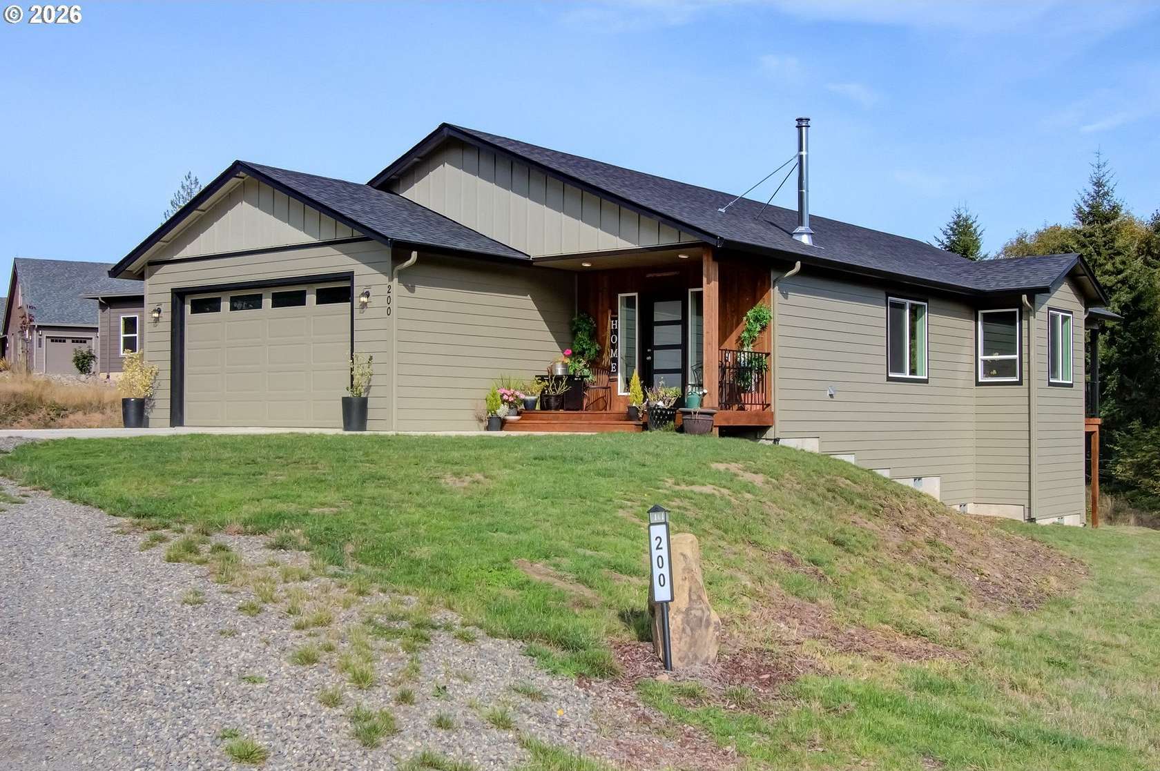 2 Acres of Land with Home for Sale in Castle Rock, Washington
