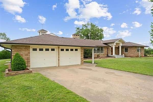7.34 Acres of Land with Home for Sale in Ochelata, Oklahoma