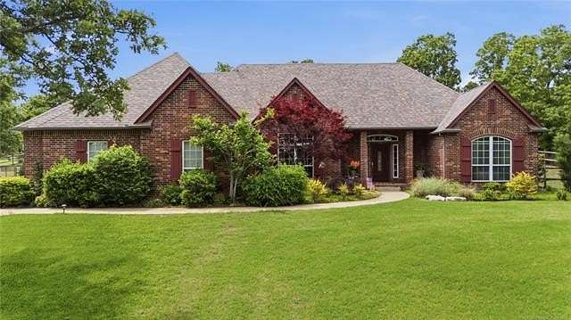 1.7 Acres of Land with Home for Sale in Skiatook, Oklahoma