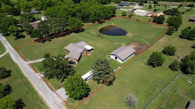 2.39 Acres of Land with Home for Sale in Calera, Oklahoma