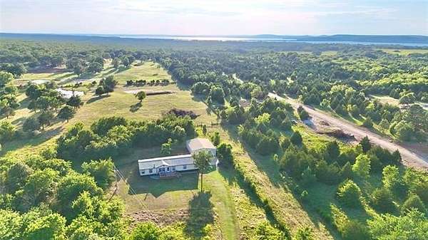 7.5 Acres of Improved Land for Sale in Eufaula, Oklahoma