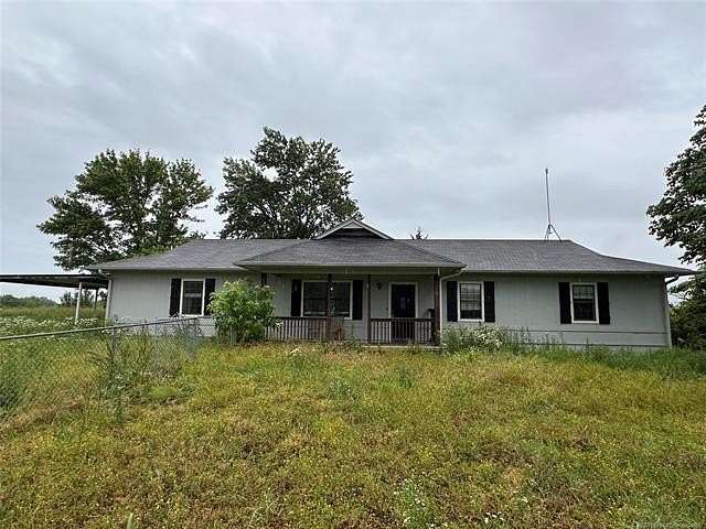 4.64 Acres of Land with Home for Sale in Sapulpa, Oklahoma