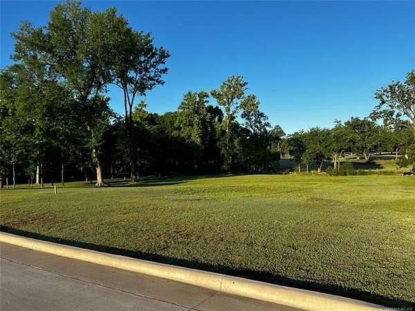 1 Acre of Residential Land for Sale in Muskogee, Oklahoma