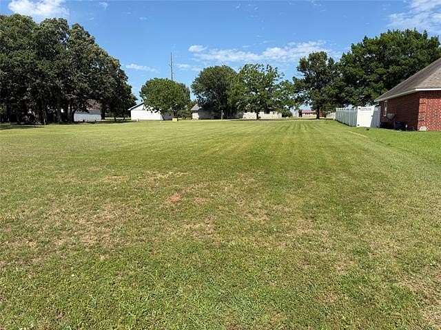 0.5 Acres of Residential Land for Sale in Ardmore, Oklahoma