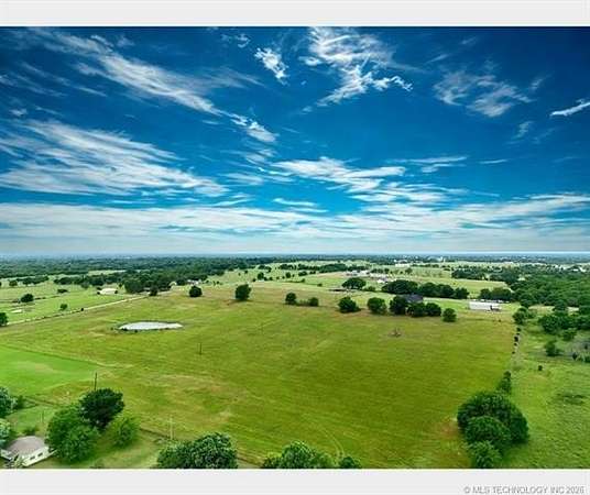 3.8 Acres of Residential Land for Sale in Oologah, Oklahoma