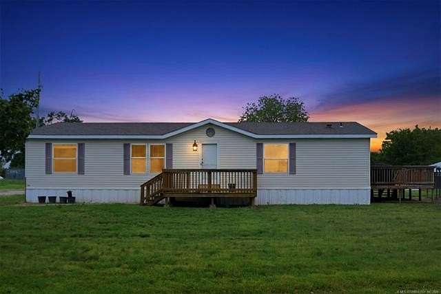 10 Acres of Land with Home for Sale in Mounds, Oklahoma