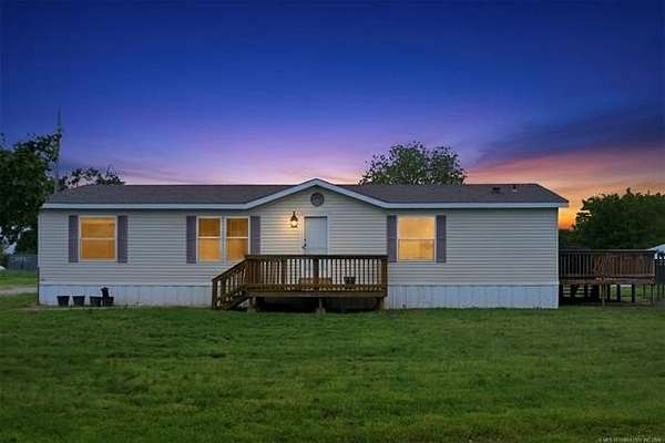 10 Acres of Land with Home for Sale in Mounds, Oklahoma