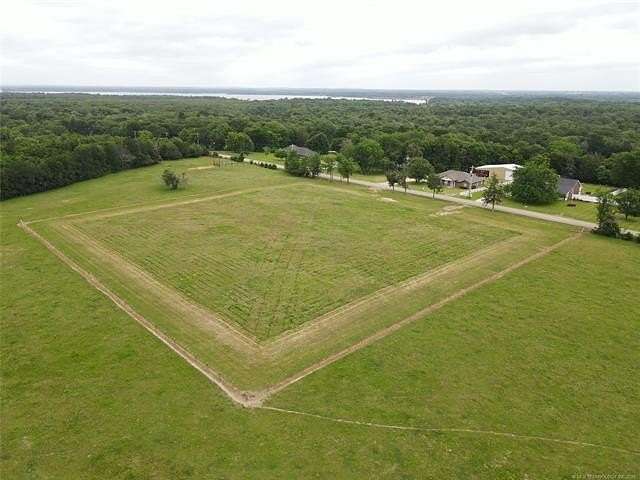 3.21 Acres of Residential Land for Sale in Hugo, Oklahoma