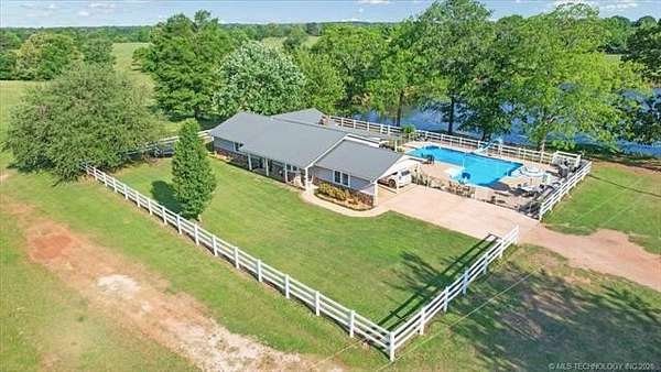 190 Acres of Land with Home for Sale in Idabel, Oklahoma