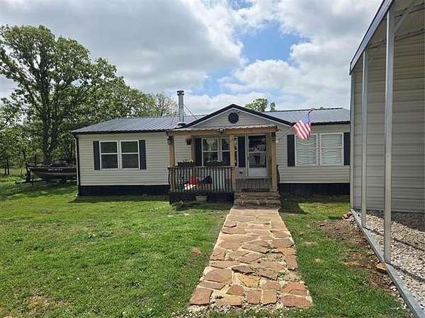 10 Acres of Land with Home for Sale in Skiatook, Oklahoma