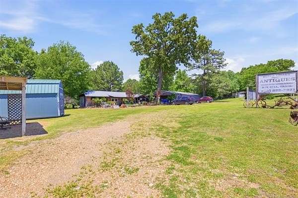 2.32 Acres of Improved Commercial Land for Sale in Tahlequah, Oklahoma