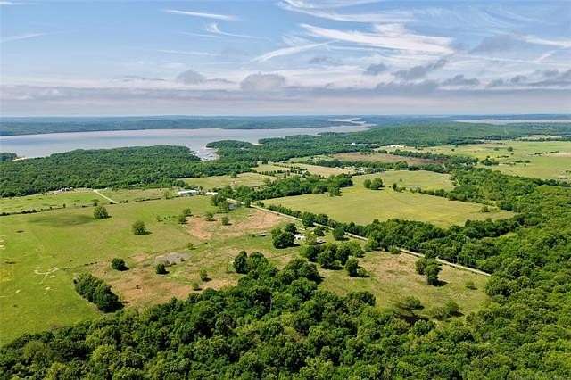 5 Acres of Residential Land for Sale in Checotah, Oklahoma