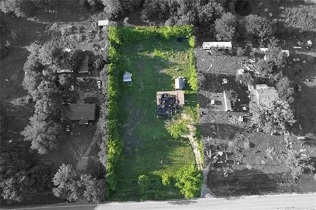 1 Acre of Residential Land for Sale in Kingston, Oklahoma