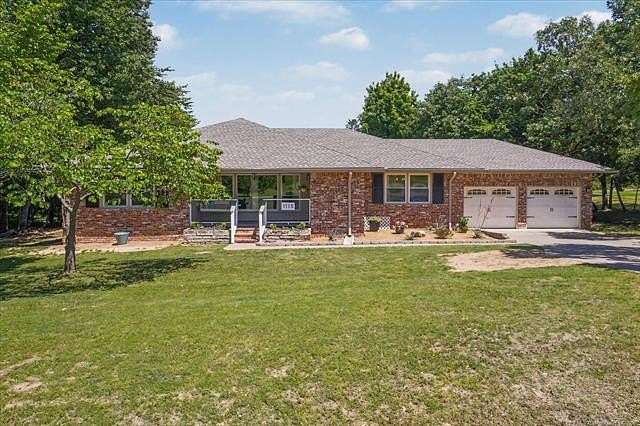 2.31 Acres of Land with Home for Sale in Sapulpa, Oklahoma