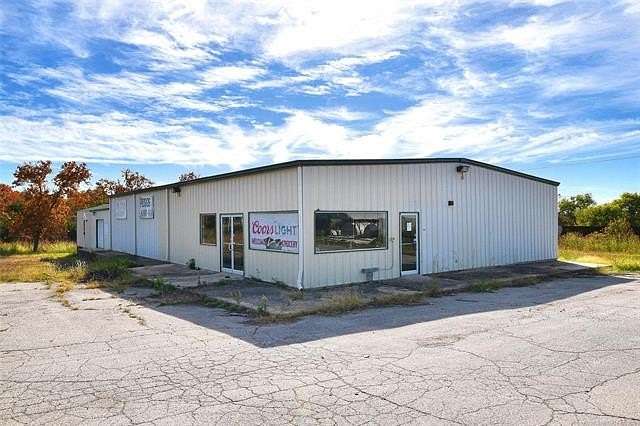 2.19 Acres of Improved Commercial Land for Sale in Peggs, Oklahoma