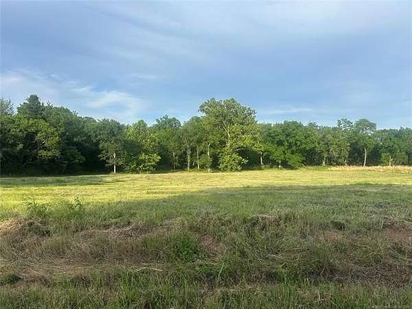2 Acres of Land for Sale in Morris, Oklahoma