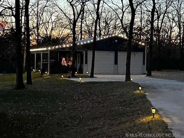 1.52 Acres of Land with Home for Sale in Kingston, Oklahoma