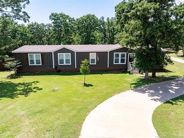 1.52 Acres of Land with Home for Sale in Kingston, Oklahoma