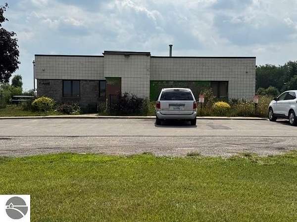 3.5 Acres of Improved Commercial Land for Sale in Mount Pleasant, Michigan