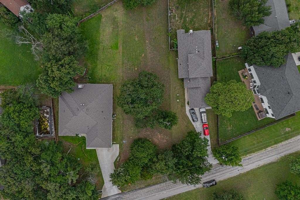 0.28 Acres of Land for Sale in Oak Point, Texas