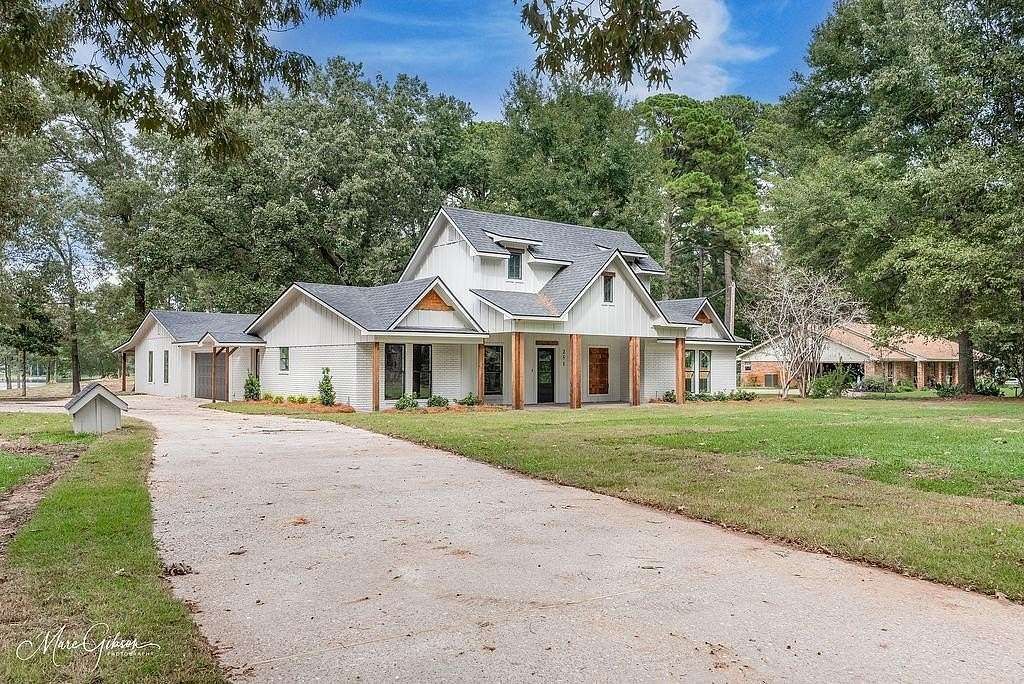 1.88 Acres of Land with Home for Sale in Benton, Louisiana