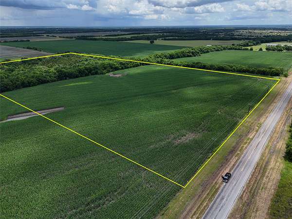 20.4 Acres of Agricultural Land for Sale in Enloe, Texas