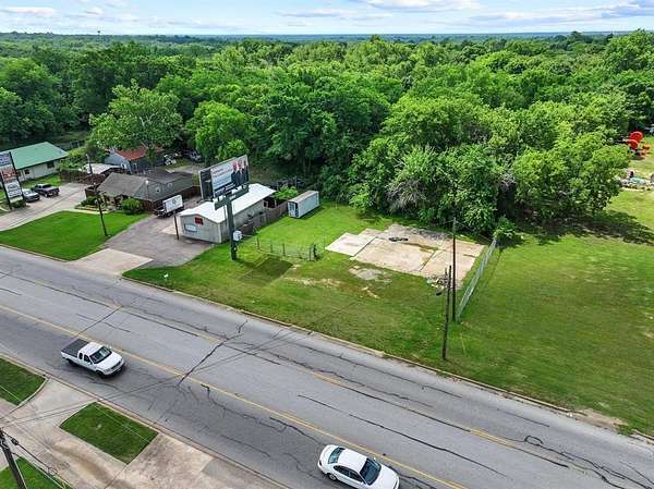 0.22 Acres of Commercial Land for Sale in Denison, Texas
