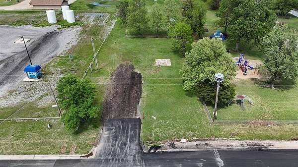 0.25 Acres of Residential Land for Sale in Union City, Oklahoma