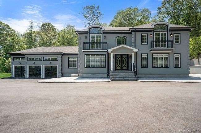 2 Acres of Land with Home for Sale in Woodbury, New York