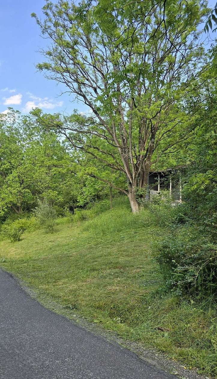 1.29 Acres of Residential Land for Sale in Christiansburg, Virginia