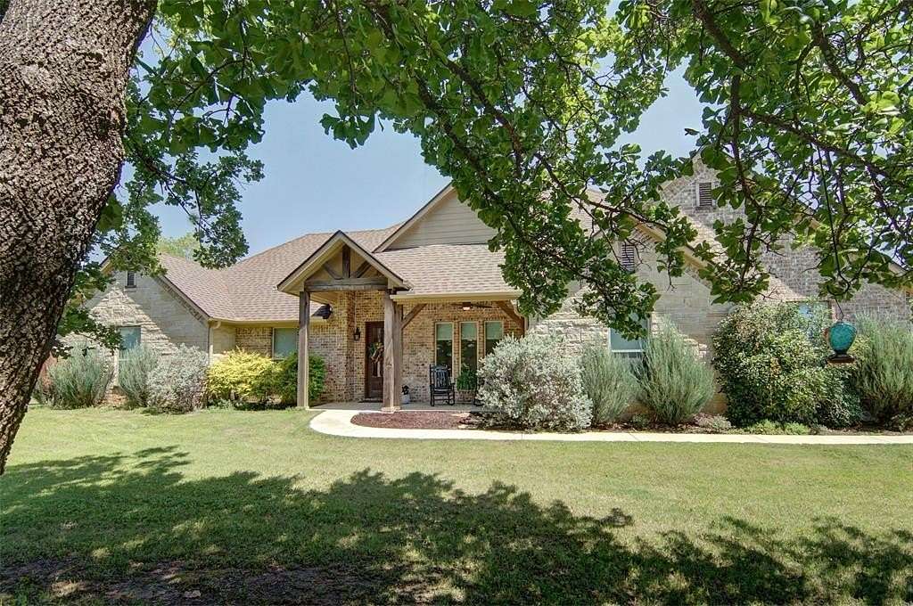 4 Acres of Land with Home for Sale in Poolville, Texas