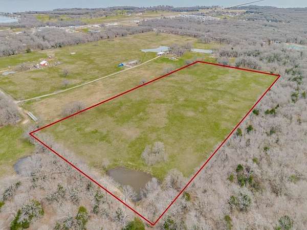 14 Acres of Recreational & Residential Land for Sale in Quinlan, Texas