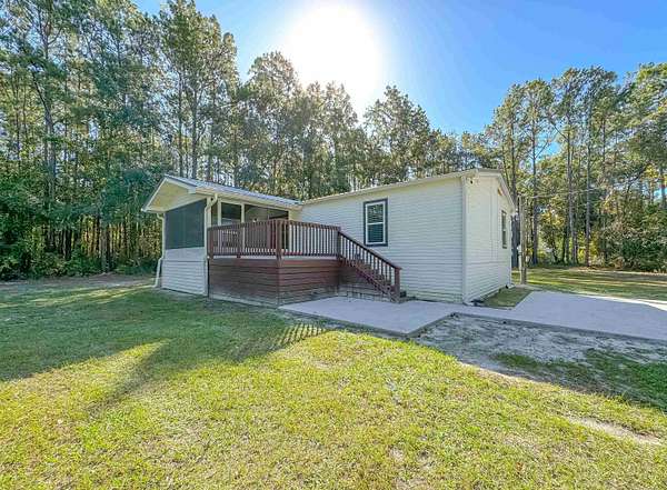 3.35 Acres of Land with Home for Sale in Tallahassee, Florida