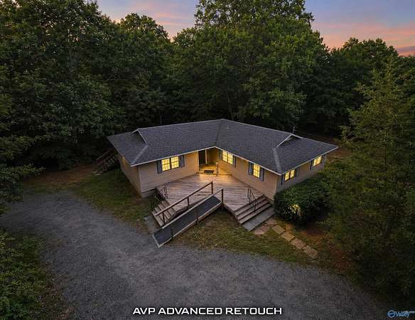 5 Acres of Land with Home for Sale in Somerville, Alabama