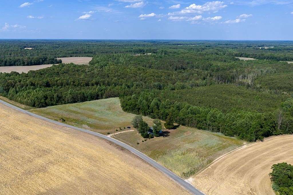29.8 Acres of Land with Home for Sale in Bowling Green, Virginia