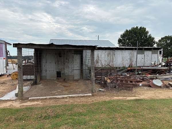 34 Acres of Recreational Land with Home for Sale in Hickory Ridge, Arkansas