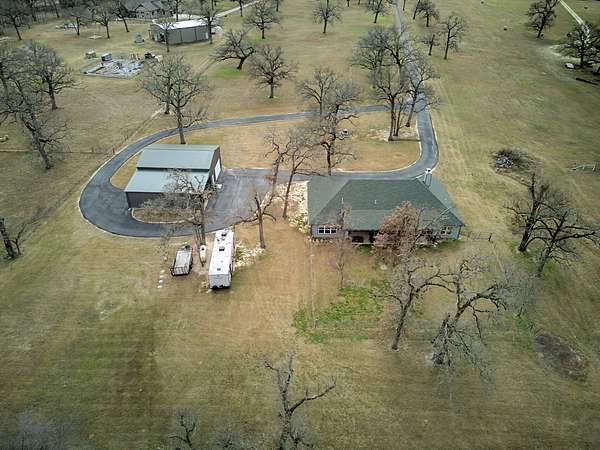 12.3 Acres of Land with Home for Sale in Athens, Texas