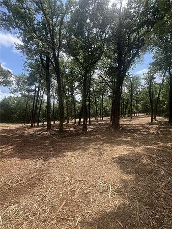 1.88 Acres of Residential Land for Sale in Windom, Texas