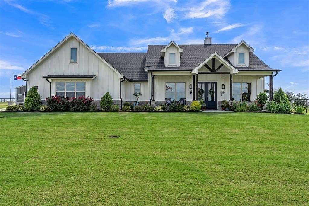 2 Acres of Land with Home for Sale in Godley, Texas