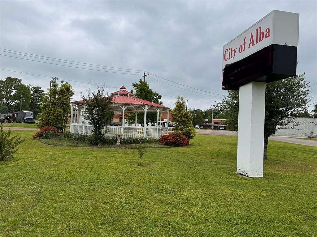 10 Acres of Agricultural Land for Sale in Alba, Texas