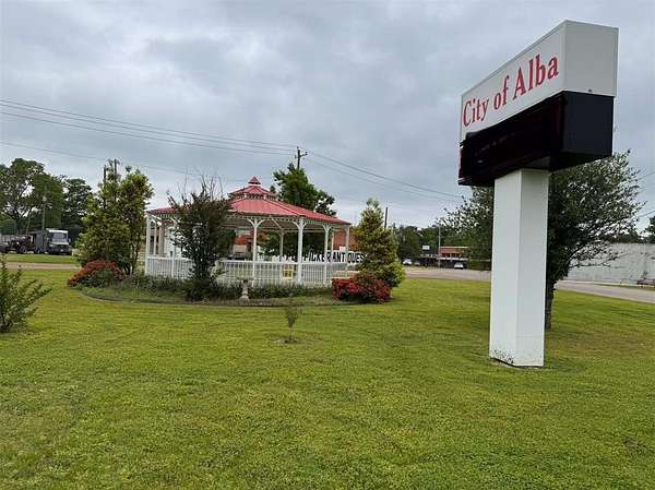 10 Acres of Agricultural Land for Sale in Alba, Texas