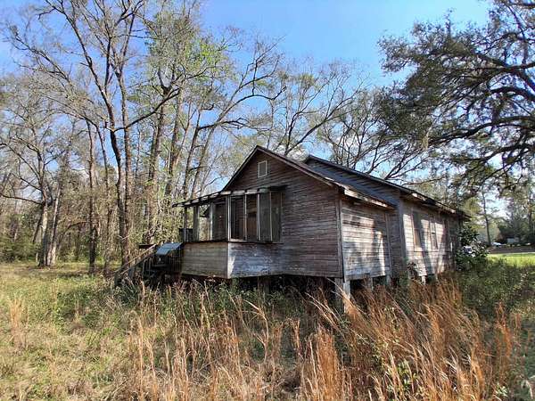29 Acres of Land with Home for Sale in Greenville, Florida