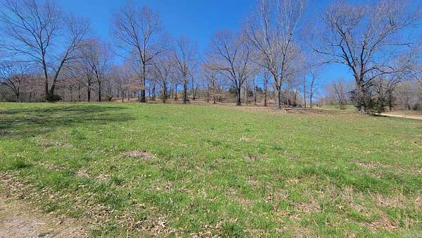 1.23 Acres of Residential Land for Sale in Flippin, Arkansas